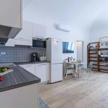 Apartamento Atelier La Scala By Interhome